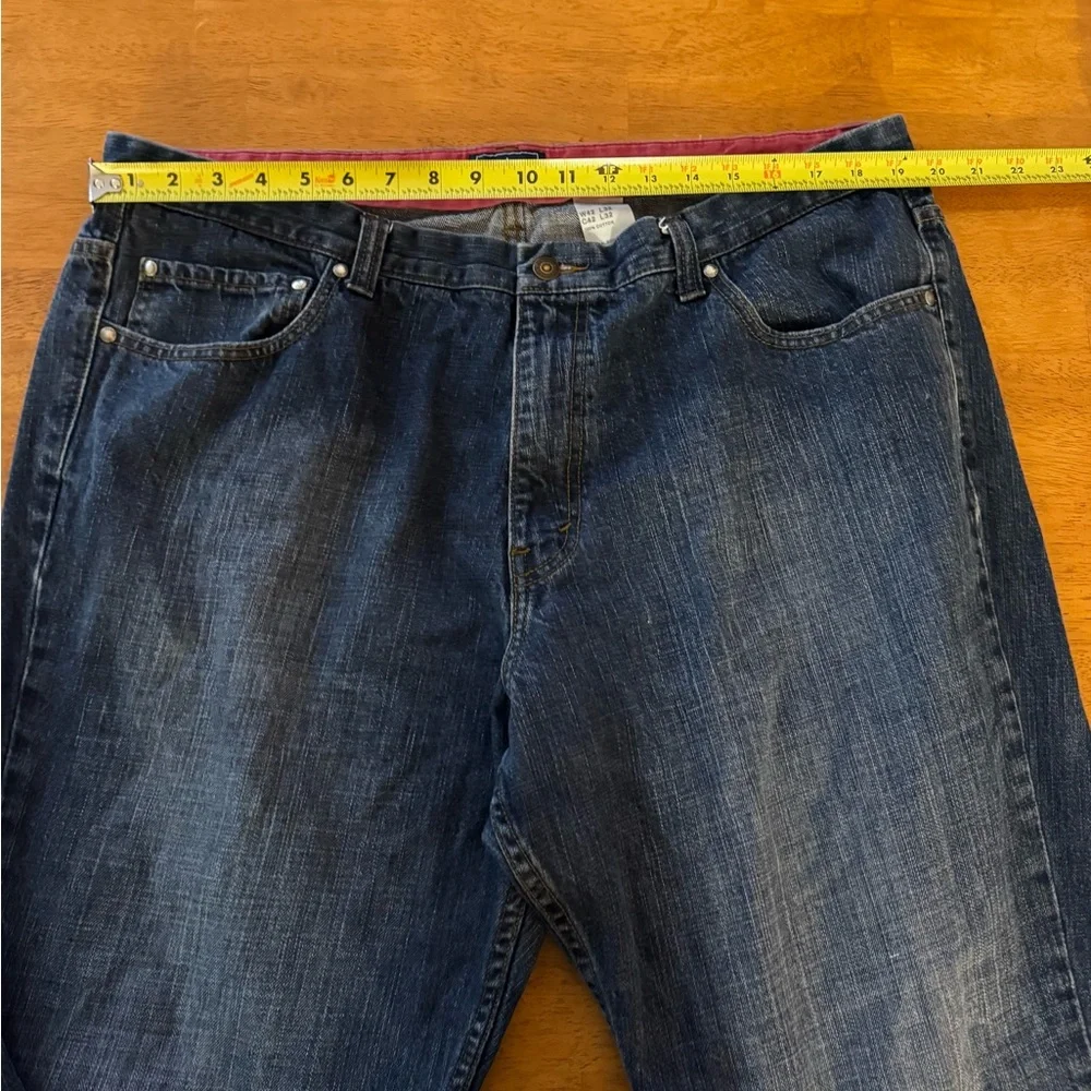 Dockers Men's 100% Cotton Relaxed Fit Straight Leg Blue Jeans Size W42 L32